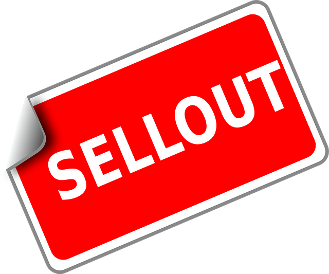 블랙필 패키지는 더 저렴한가요?