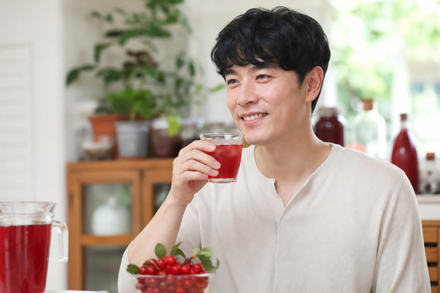 지친 간에 활력을! 숙취 해소와 피로 회복에 탁월한 보리수열매