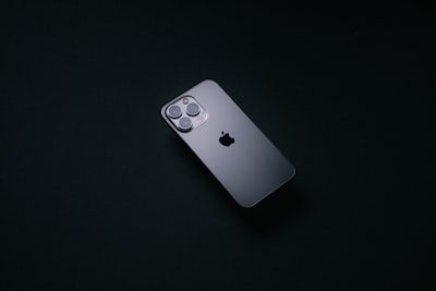 새로운 모습! 아이폰 SE4 디자인과 Face ID
