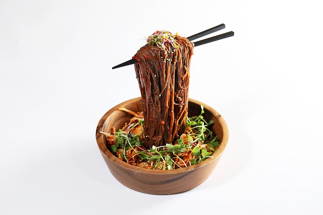 맛있는 한 끼, 해물칼국수와 열무냉면도 식이섬유 부자!