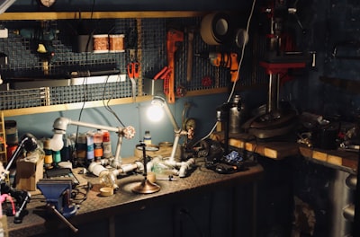 Essential Personal Tool List to Bring