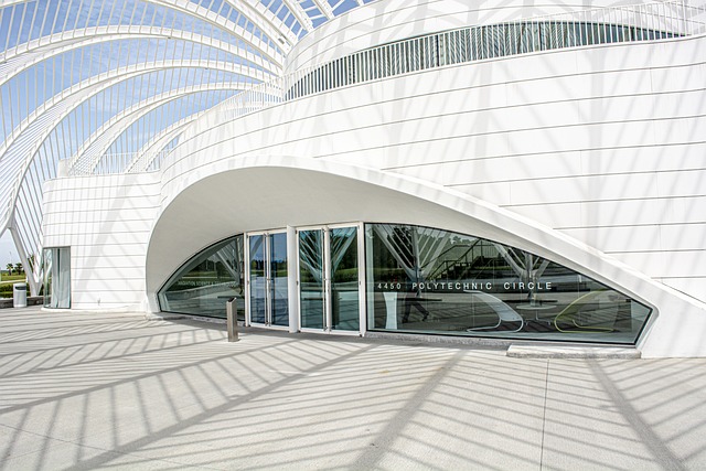 현대아울렛 빕스 어디에 있나요?