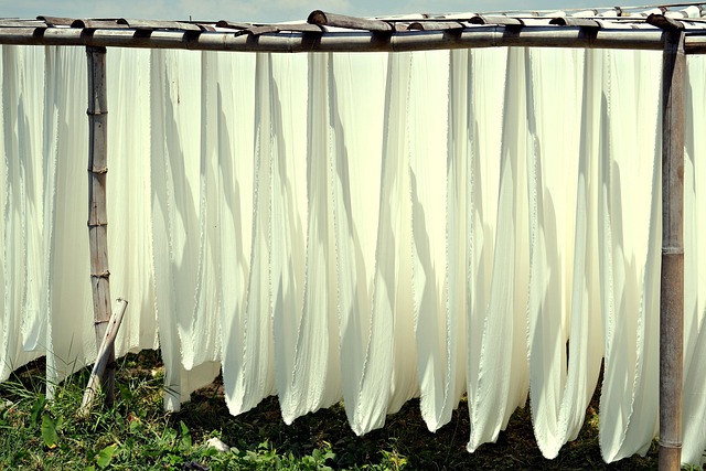 락스, 흰옷을 하얗게 만드는 비밀!