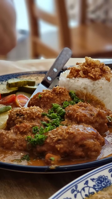 간편하고 영양 가득! 닭고기와 채소 볶음밥 🍳
